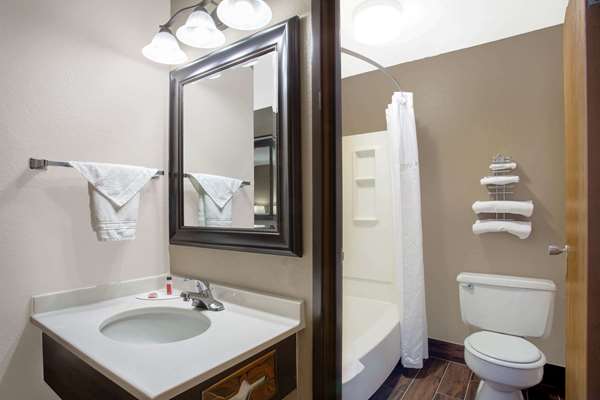  - Super 8 Hotel Billings - I-90, Exit 446