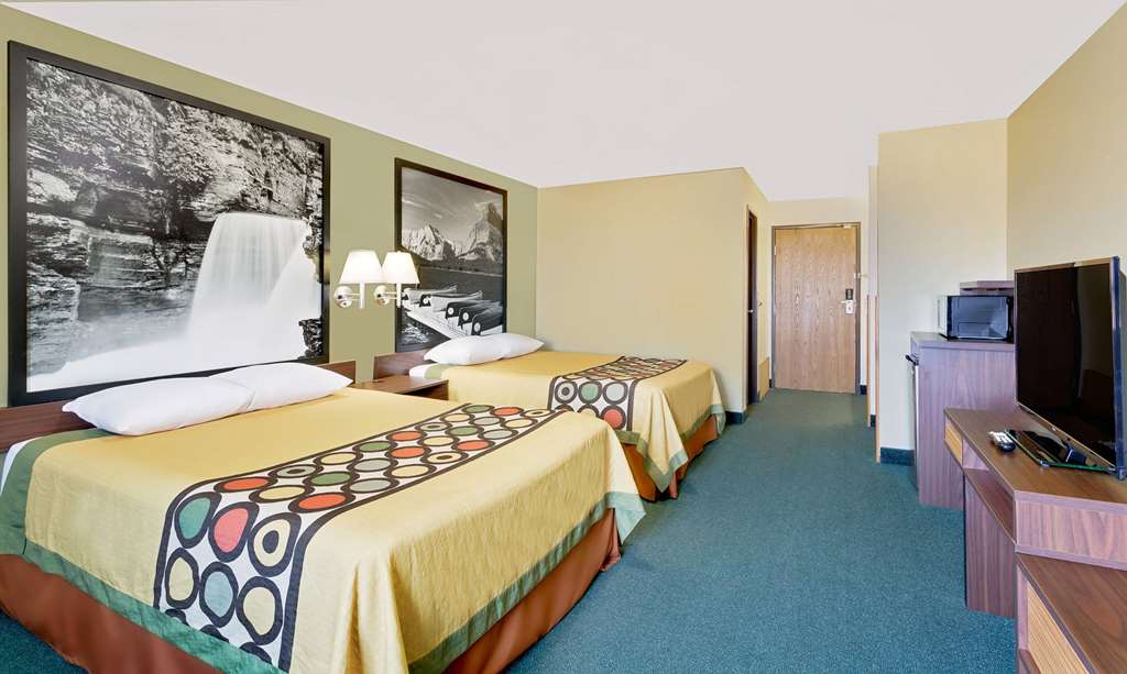 SUPER 8 BY WYNDHAM BELGRADE/BOZEMAN-guestroom-Guest Room,On-Site.jpg
