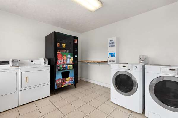 Amenities - Super 8 Motel Whites Creek - I-24, Exit 40