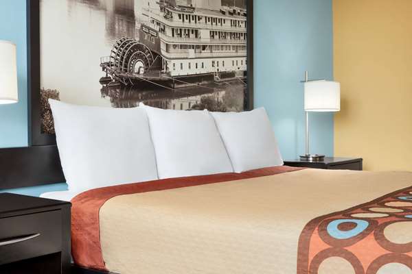  - Super 8 Motel Whites Creek - I-24, Exit 40