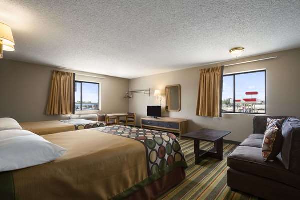 Suite - Super 8 Hotel Blackwell