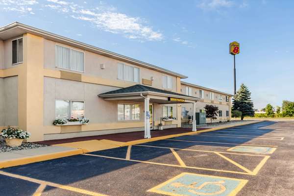 Exterior view - Super 8 Motel Ionia