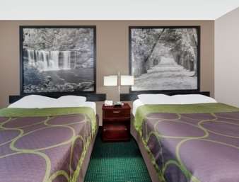  - Super 8 Hotel Munfordville - I-65, Exit 65