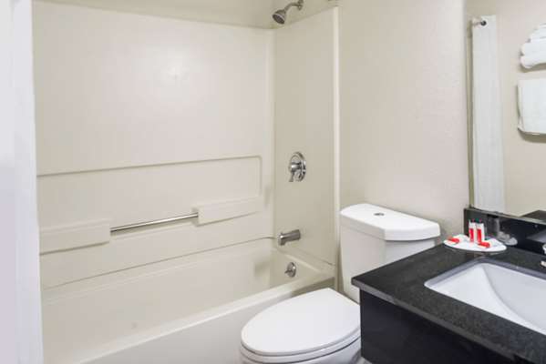  - Super 8 Hotel Munfordville - I-65, Exit 65