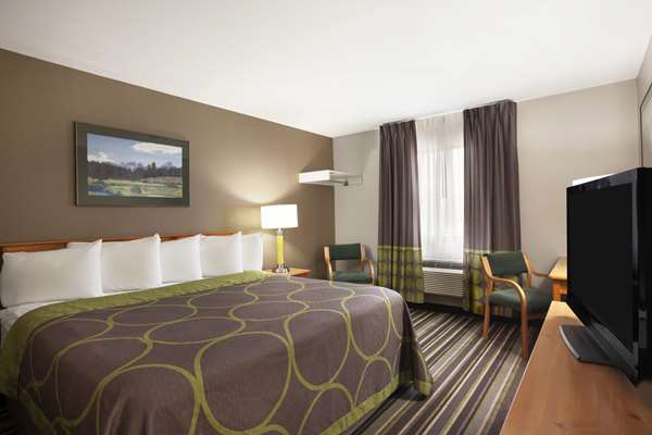  - Super 8 Hotel Downtown Bozeman - I-90, Exit 306