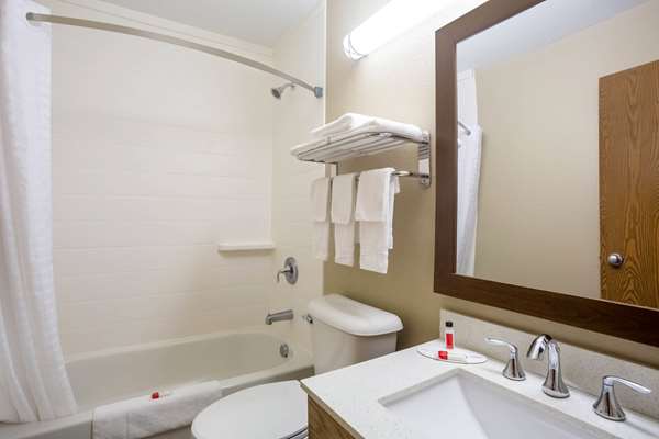  - Super 8 Hotel Elkins