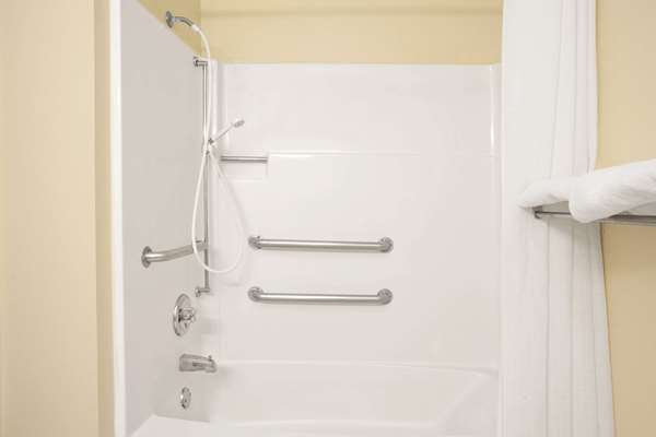  - Super 8 Hotel East Evansville