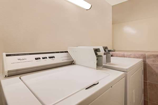 Amenities - Super 8 Hotel Martinsburg - I-81, Exit 16