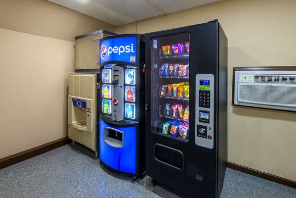  - Super 8 Hotel Summersville