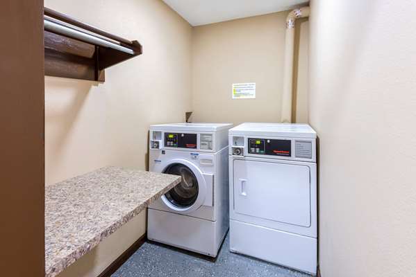  - Super 8 Hotel Summersville