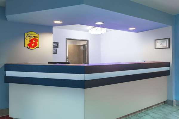  - Super 8 Hotel Delavan