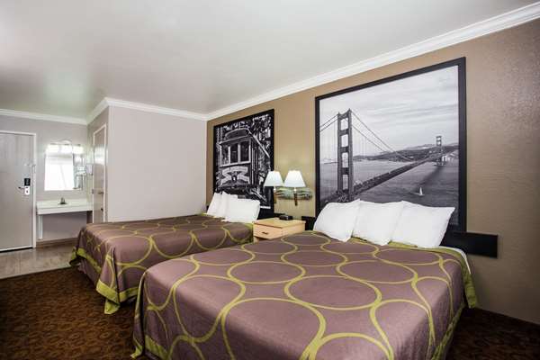  - Super 8 Hotel Vacaville - I-80, Exit 55