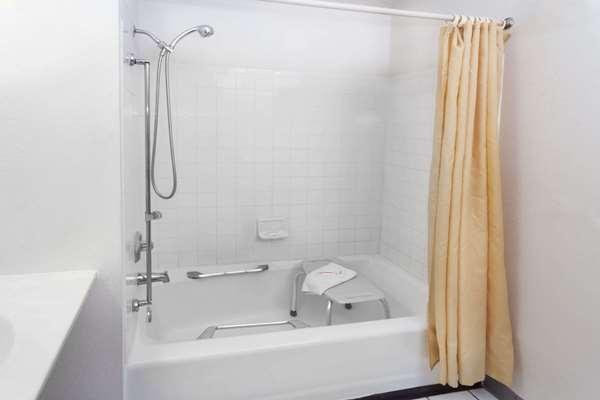  - Super 8 Hotel Merrillville - I-65, Exit 253