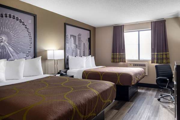  - Super 8 Hotel Merrillville - I-65, Exit 253