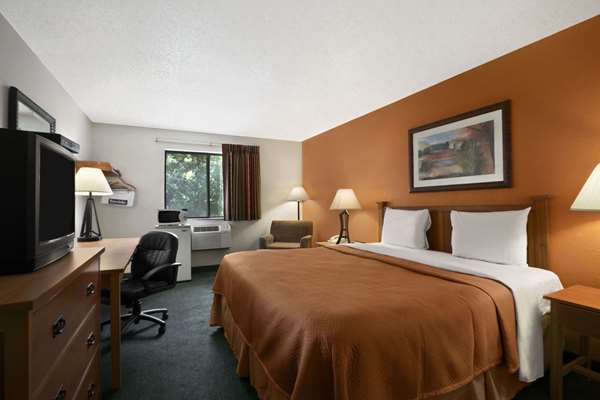  - Travelodge Muskegon Heights