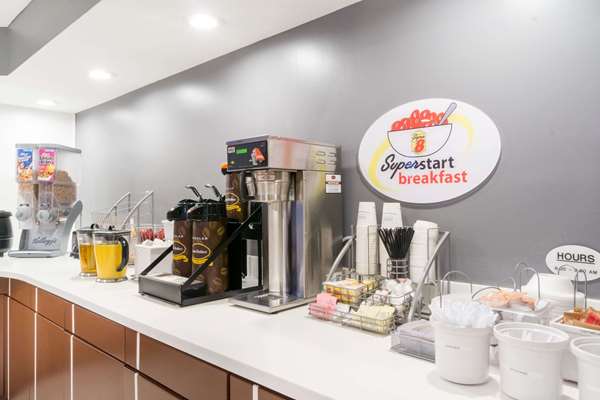  - Super 8 Hotel Zanesville