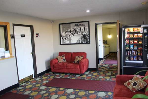  - Super 8 Hotel Wyoming