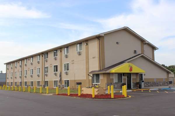 Exterior view - Super 8 Hotel Wyoming
