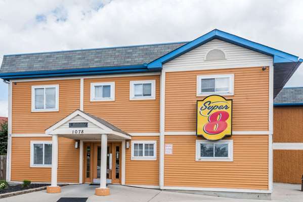 Exterior view - Super 8 Hotel North Columbus - I-71, Exit 117