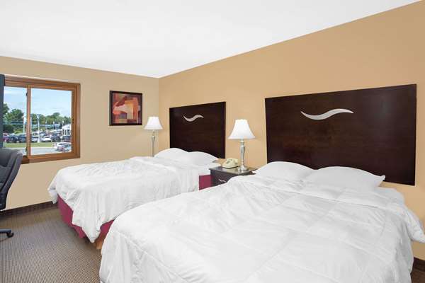  - Super 8 Hotel Sheboygan