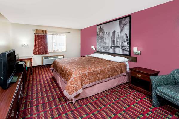  - Super 8 Hotel Paris