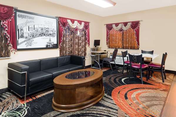  - Super 8 Hotel Paris