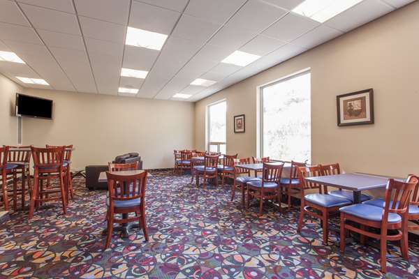  - Super 8 Motel Aberdeen Mall Kamloops