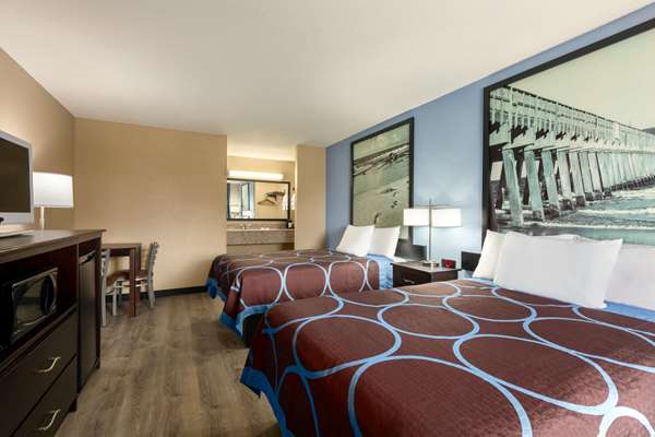  - Super 8 Motel Crestview - I-10, Exit 56