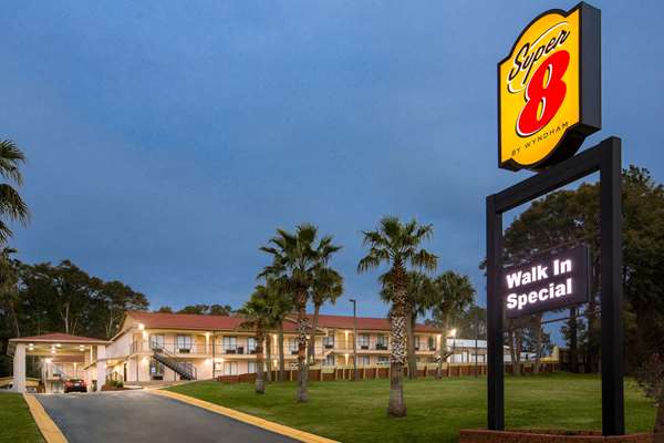 Exterior view - Super 8 Motel Crestview - I-10, Exit 56