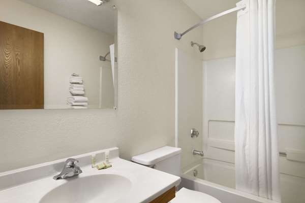  - Super 8 Hotel Williams Lake