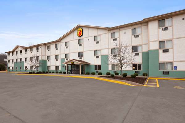 Exterior view - Super 8 Hotel Cromwell - I-91, Exit 21
