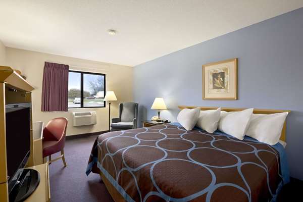  - Super 8 Hotel Cromwell - I-91, Exit 21