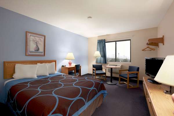  - Super 8 Hotel Cromwell - I-91, Exit 21