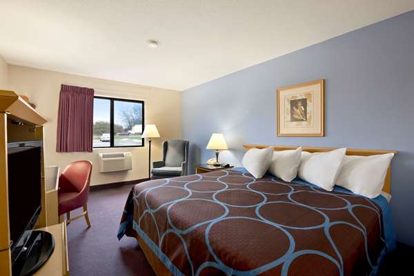  - Super 8 Hotel Cromwell - I-91, Exit 21