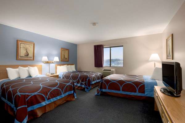  - Super 8 Hotel Cromwell - I-91, Exit 21
