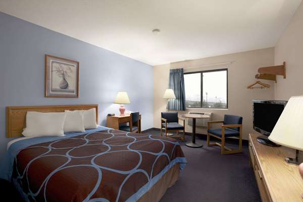  - Super 8 Hotel Cromwell - I-91, Exit 21