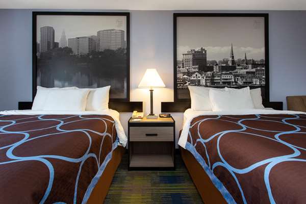  - Super 8 Hotel Cromwell - I-91, Exit 21