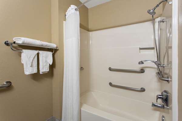  - Super 8 Hotel Cromwell - I-91, Exit 21