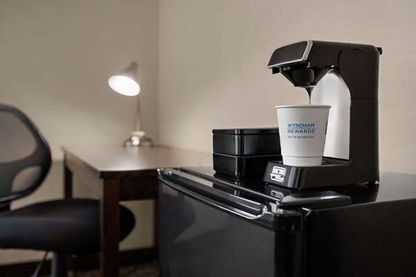  - Ramada Hotel near the Falls Niagara Falls