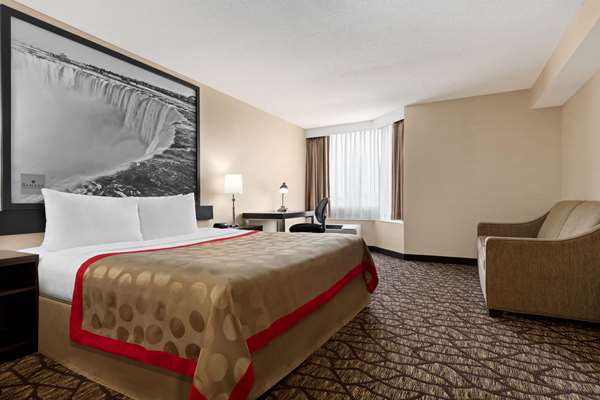  - Ramada Hotel near the Falls Niagara Falls