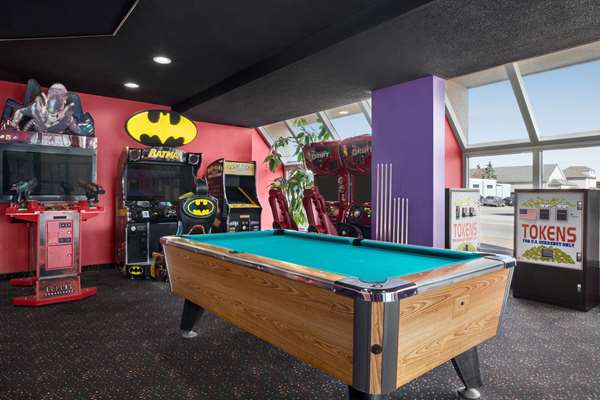  - Ramada Hotel near the Falls Niagara Falls