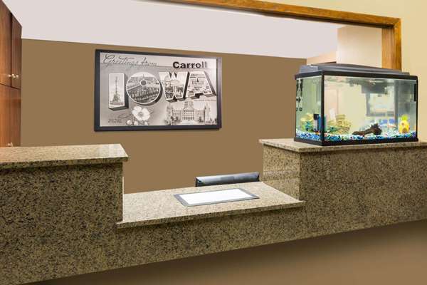  - Super 8 Hotel North Carroll