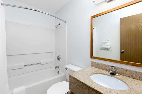  - Super 8 Hotel Boone