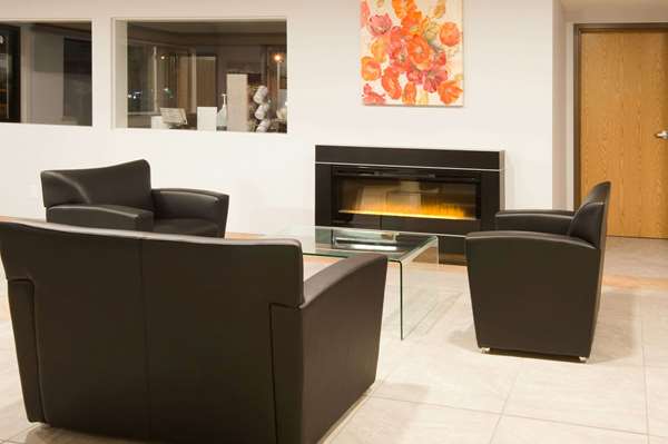  - Super 8 Hotel Salmon Arm