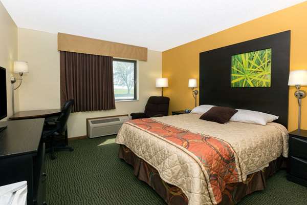  - Super 8 Hotel Perry