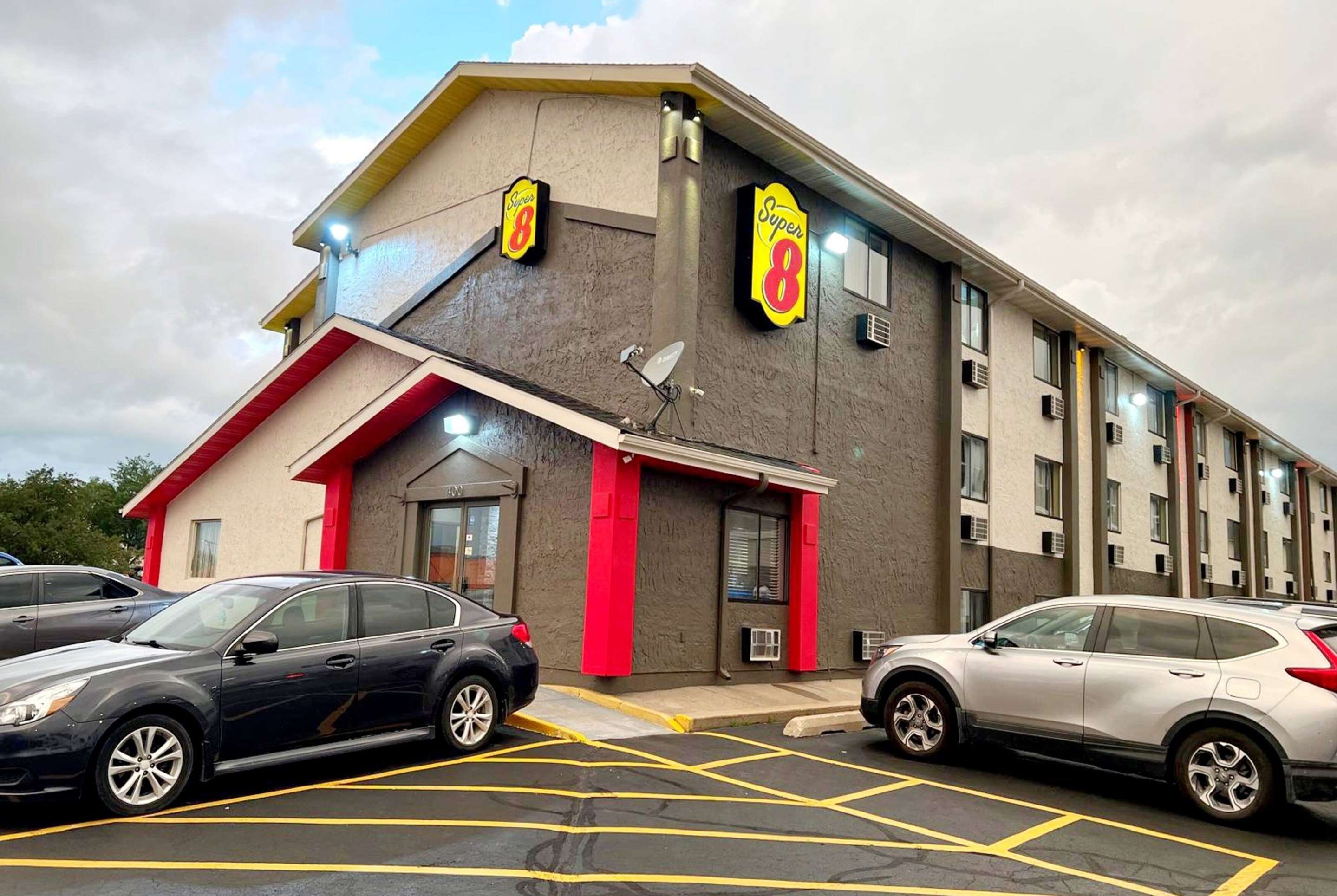Exterior | Super 8 by Wyndham Cedar Rapids