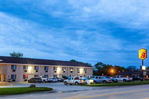 Exterior view - Super 8 Motel Storm Lake