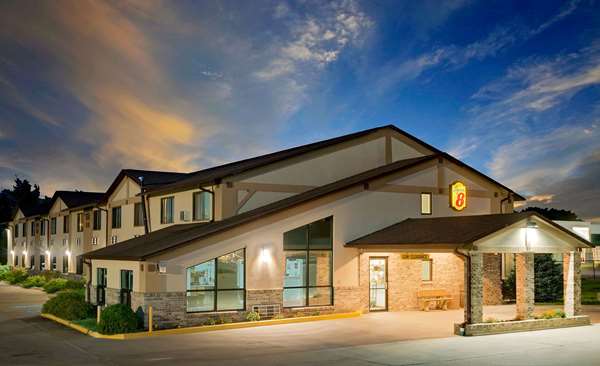 Exterior view - Super 8 Hotel Centerville