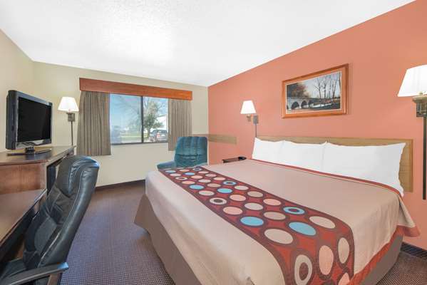  - Super 8 Hotel Ottumwa