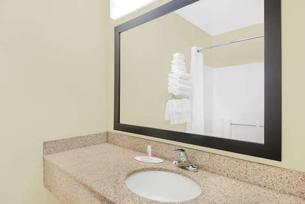  - Super 8 Hotel Ottumwa